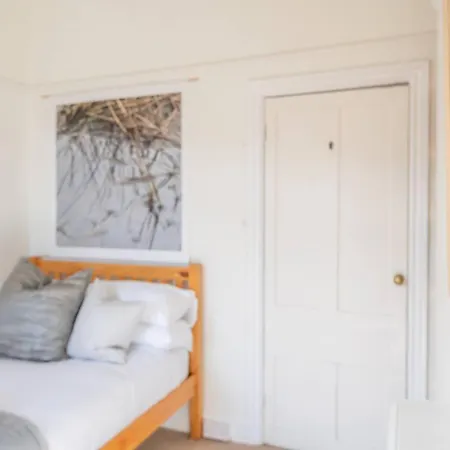 Family Haven -amazing Views-heart Of Bridge - Pass The Keys