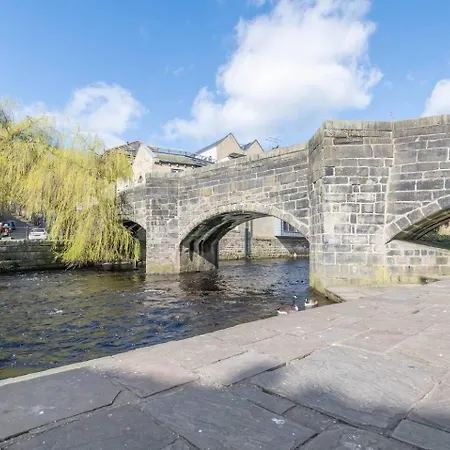 Family Haven -amazing Views-heart Of Bridge - Pass The Keys *