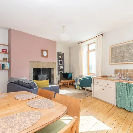 Family Haven -amazing Views-heart Of Bridge - Pass The Keys * Hebden