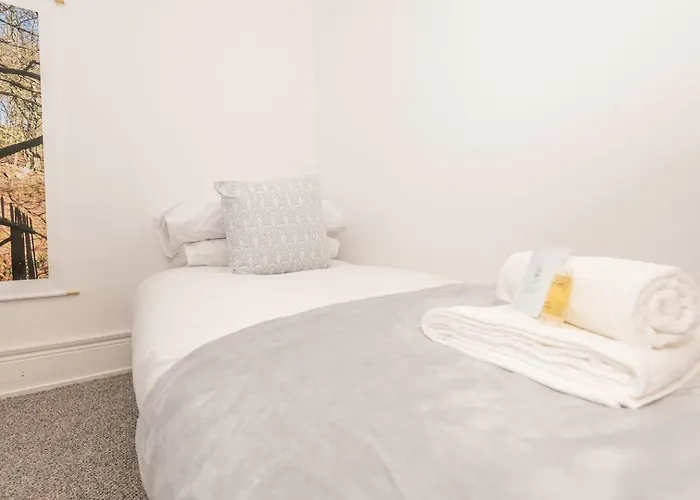 Family Haven -amazing Views-heart Of Bridge - Pass The Keys *