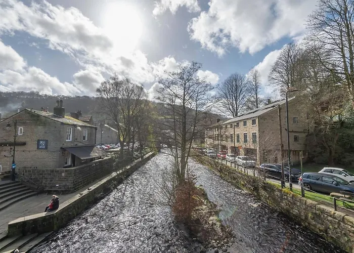 Vakantiehuis Family Haven -amazing Views-heart Of Bridge - Pass The Keys