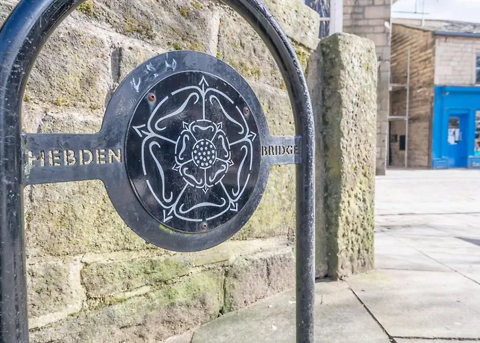 Family Haven -amazing Views-heart Of Bridge - Pass The Keys Hebden