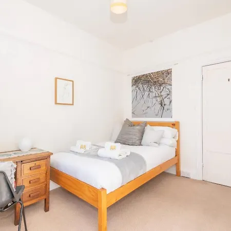 Family Haven -amazing Views-heart Of Bridge - Pass The Keys * Hebden